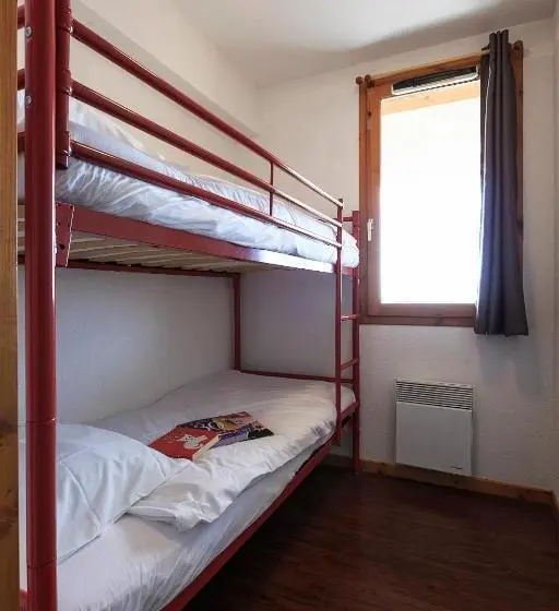 2 Bedroom Family Apartment with Views, O Sancy Résidence De Tourisme