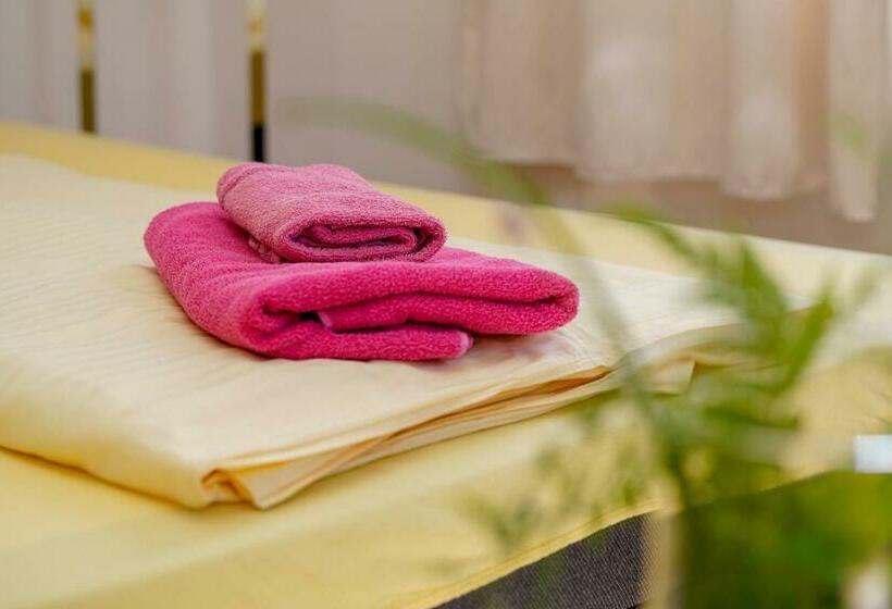 חדר סטנדרט יחיד, Rosmann