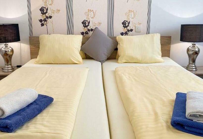 חדר סטנדרט, Rosmann