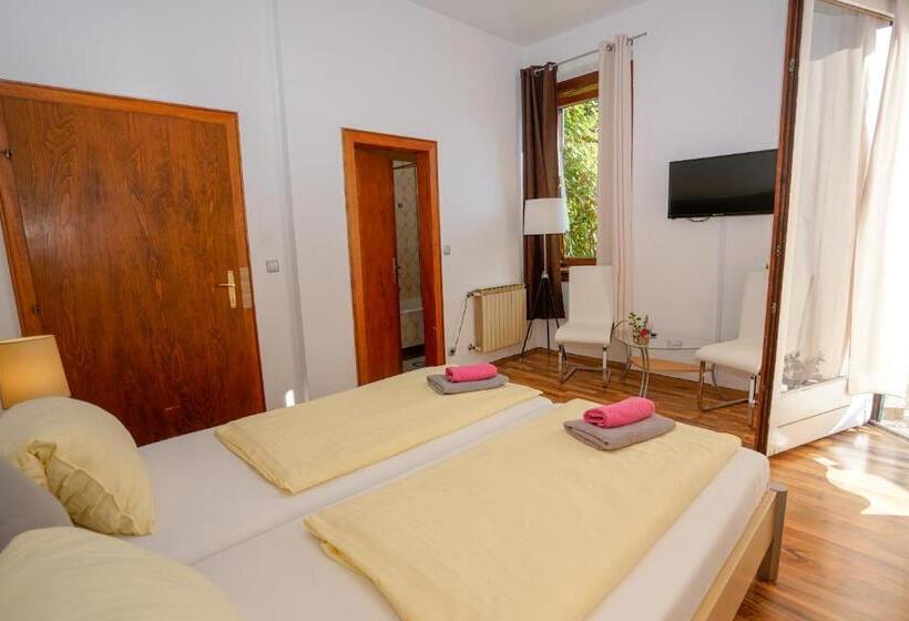 חדר סטנדרט עם מרפסת, Rosmann