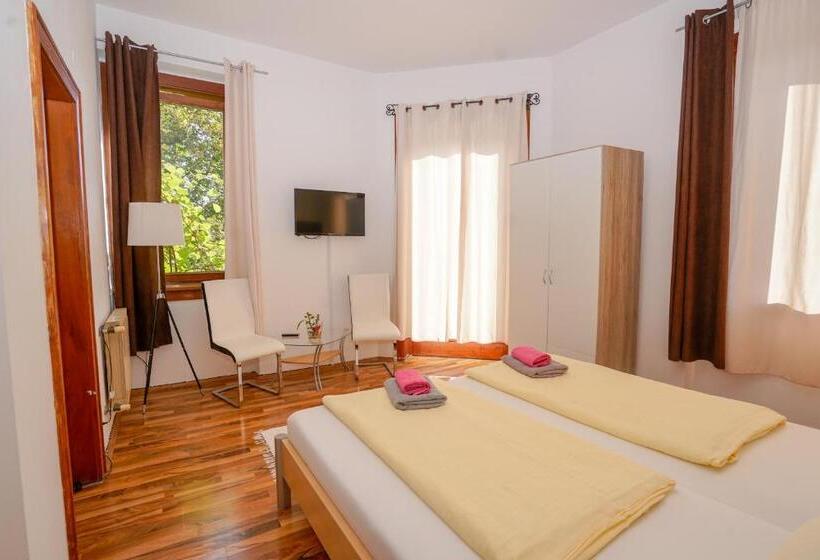 חדר סטנדרט עם מרפסת, Rosmann