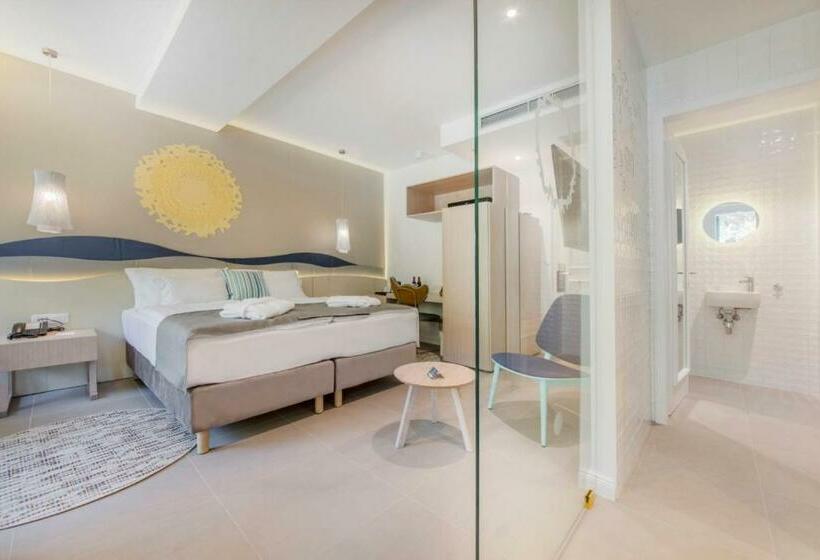 バルコニー付きスタンダードルーム, Bluesun Hotel Jadran