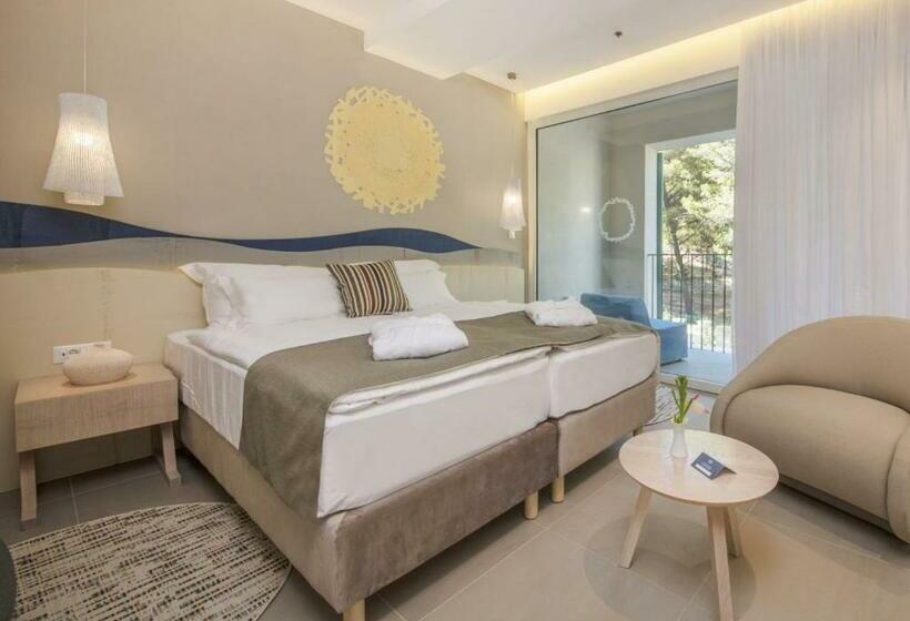 バルコニー付きスーペリアルーム, Bluesun Hotel Jadran