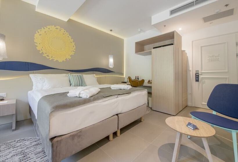 エコノミールーム, Bluesun Hotel Jadran