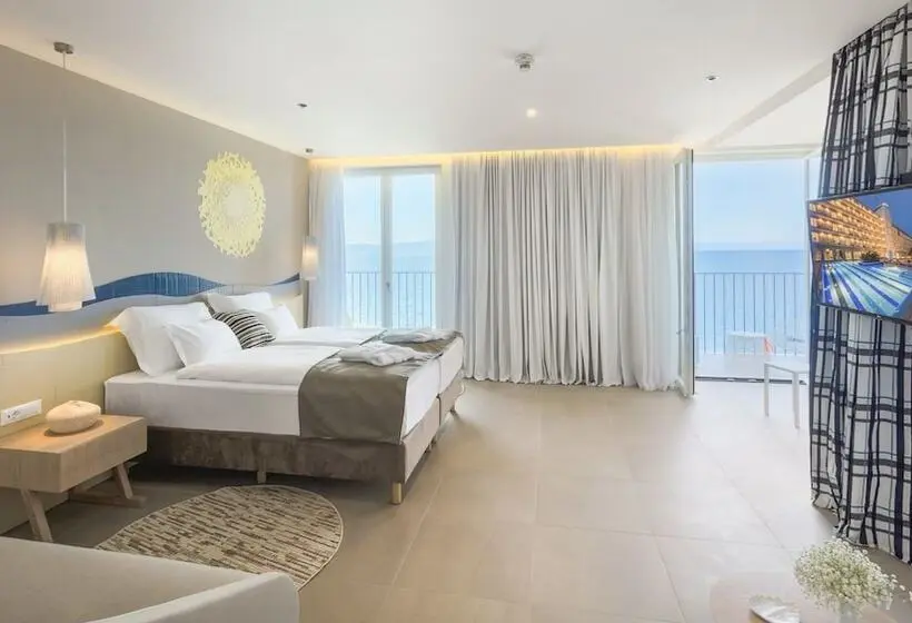 استودیوی استاندارد با چشمانداز دریا, Bluesun Hotel Jadran