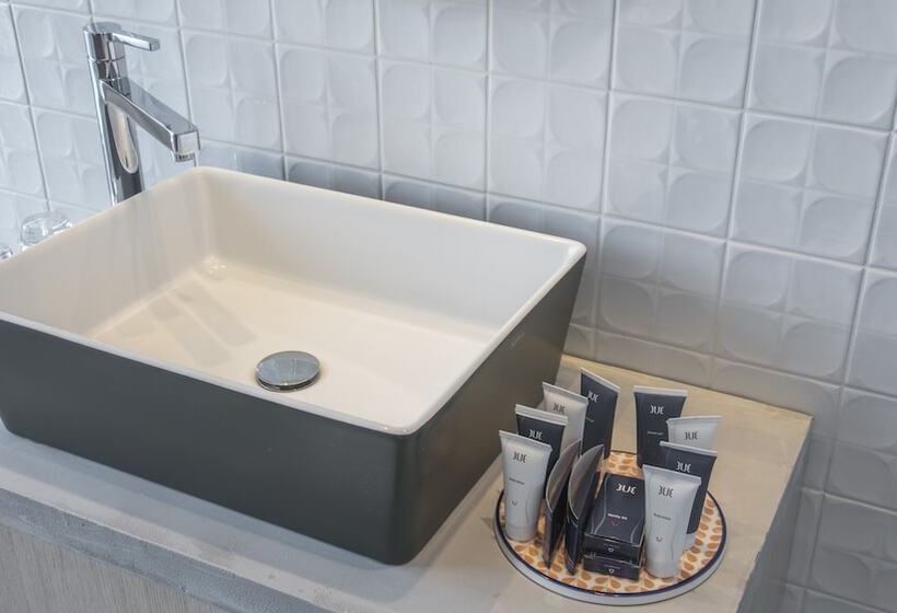 海の見えるスタンダードスタジオ, Bluesun Hotel Jadran