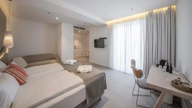 سوییت جونیور, Bluesun Hotel Jadran
