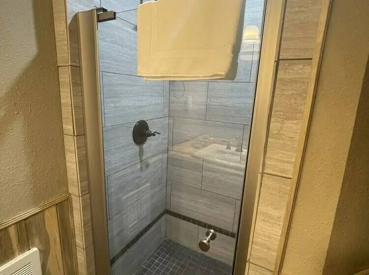 １階のスタンダードルーム, Wolf Creek Ranch Ski Lodge