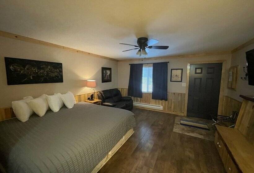 غرفة قياسية بالطابق الأرضى, Wolf Creek Ranch Ski Lodge
