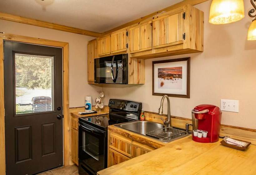 Стандартный Номер Нижний Этаж, Wolf Creek Ranch Ski Lodge