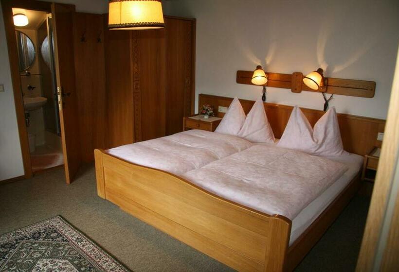 Номер Стандарт с Балконом, Landgasthof Hotel Zehenthof