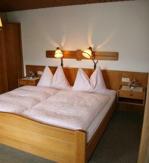 Номер Стандарт с Балконом, Landgasthof Hotel Zehenthof