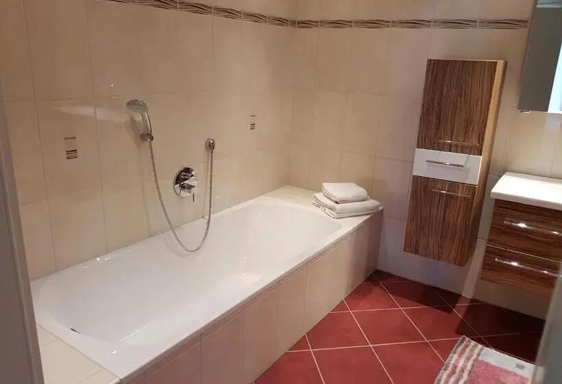 Perhesviitti, Landgasthof Hotel Zehenthof