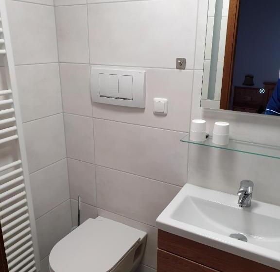 Quarto Estandar Vista Montanha, Landgasthof Hotel Zehenthof