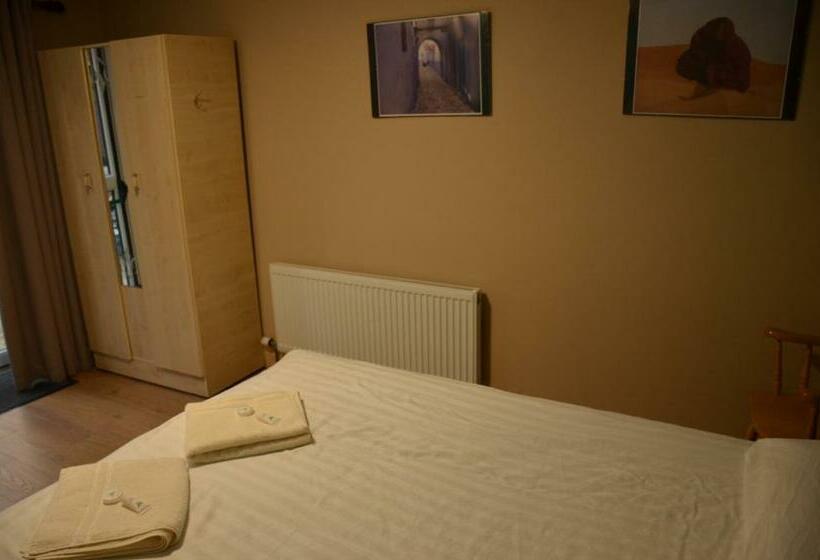 标准间, The Black Sheep Hostel