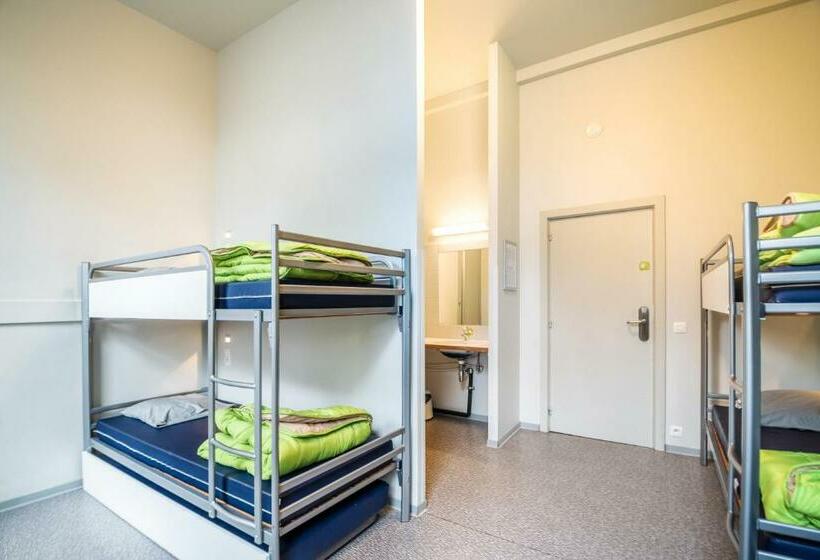 חדר סטנדרט, Auberge De Jeunesse De Tournai