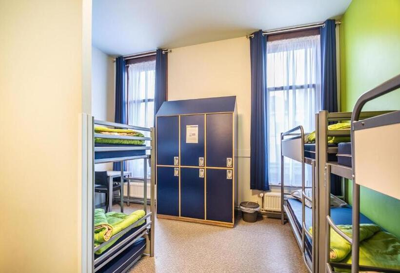 חדר משפחתי, Auberge De Jeunesse De Tournai
