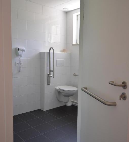 身障者適用スタンダードルーム, Auberge Des 3 Fontaines