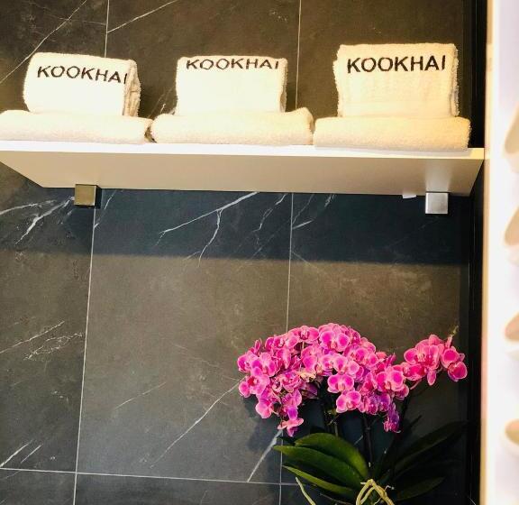 コンフォートトリプルルーム, B&b Kookhai