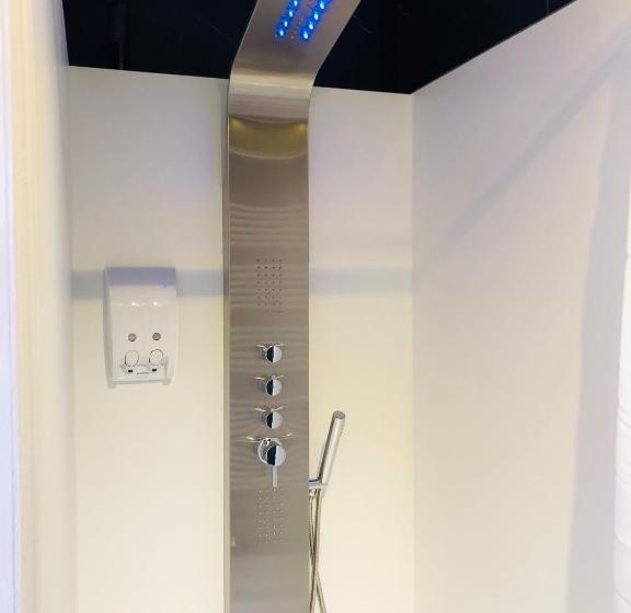 コンフォートトリプルルーム, B&b Kookhai