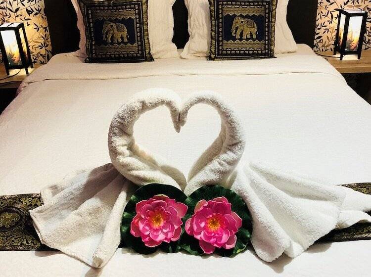 コンフォートトリプルルーム, B&b Kookhai