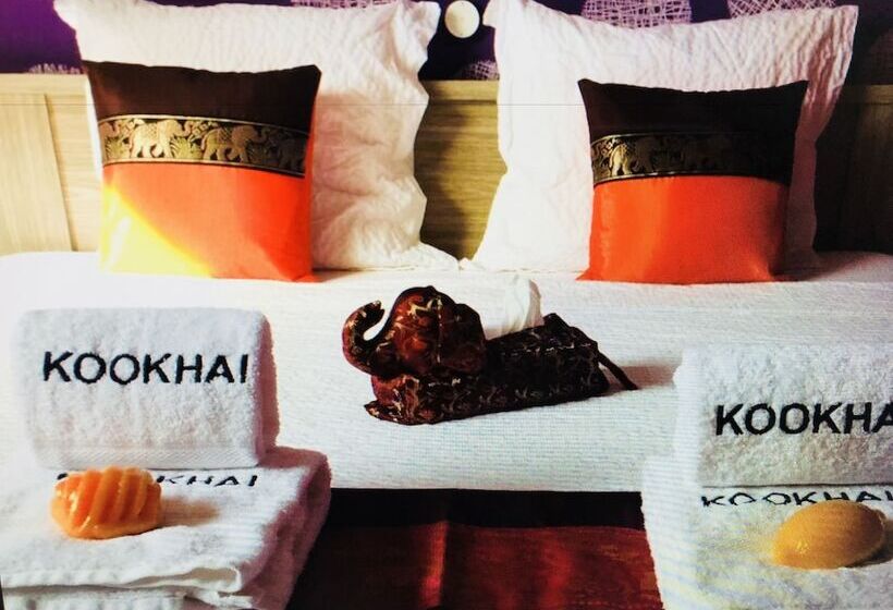 コンフォートトリプルルーム, B&b Kookhai