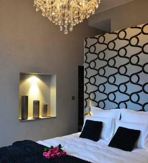 Camera Standard, B&b N°5