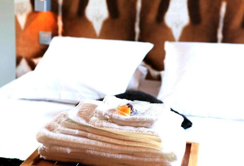 اتاق راحتی, B&b N°5