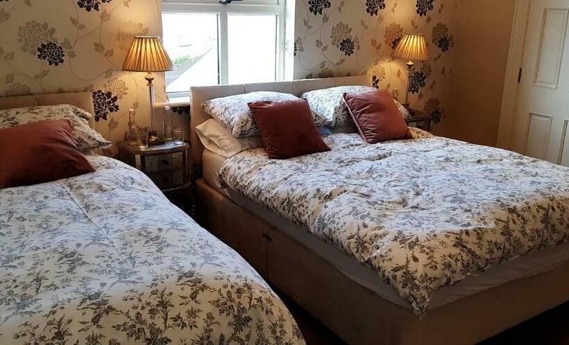 海景豪华三人间, Relax At Safe Haven