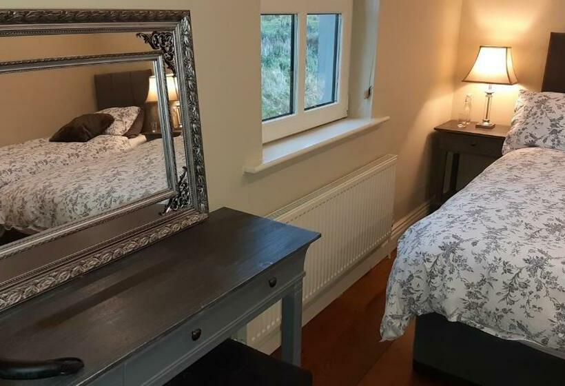 带大床的标准间, Relax At Safe Haven