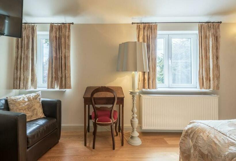 スーペリアールーム, Dendernachten