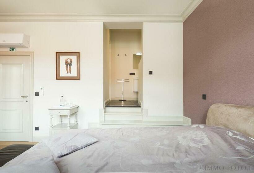 スタンダードルーム, Dendernachten