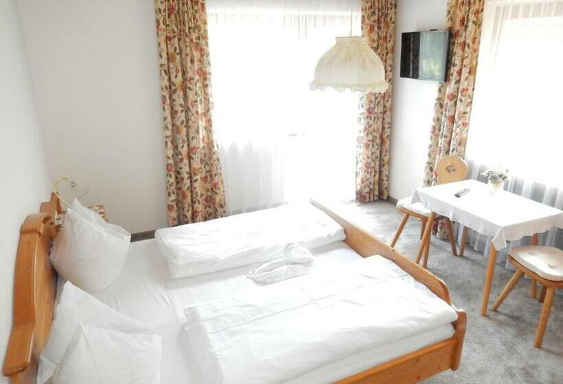 バルコニー付きスタンダードルーム, Gästehaus Lukasser