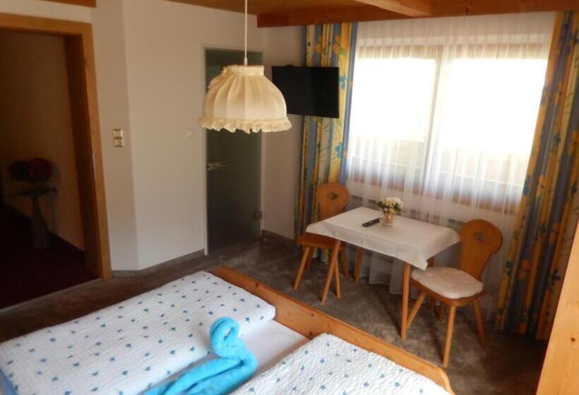 バルコニー付きスタンダードルーム, Gästehaus Lukasser