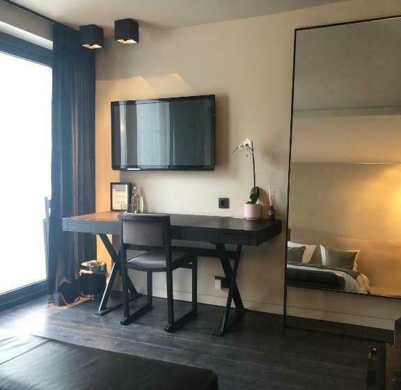 Suite with Terrace, Museum Suites