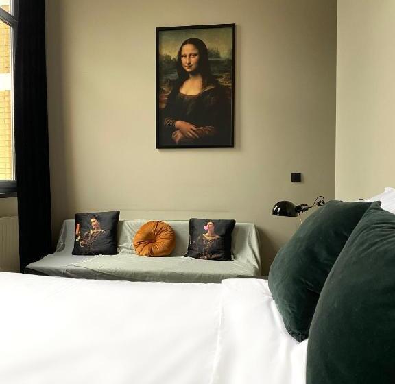 اتاق استاندارد, Museum Suites