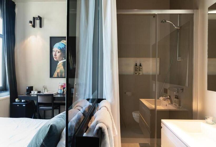 اتاق استاندارد با بالکن, Museum Suites