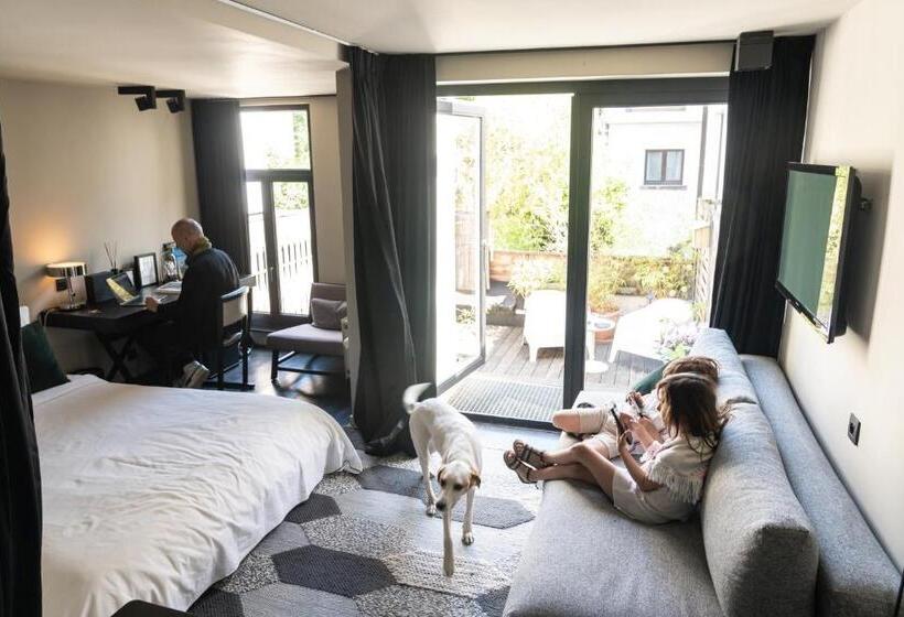 Suite with Terrace, Museum Suites