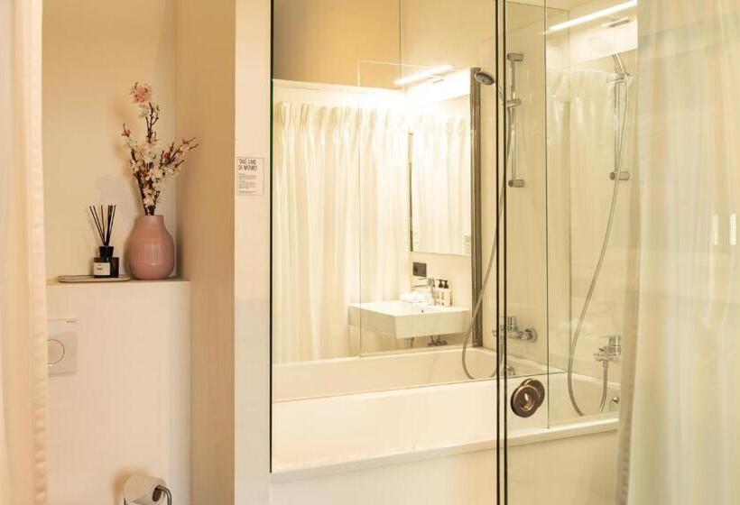 جناح ديلوكس, Museum Suites