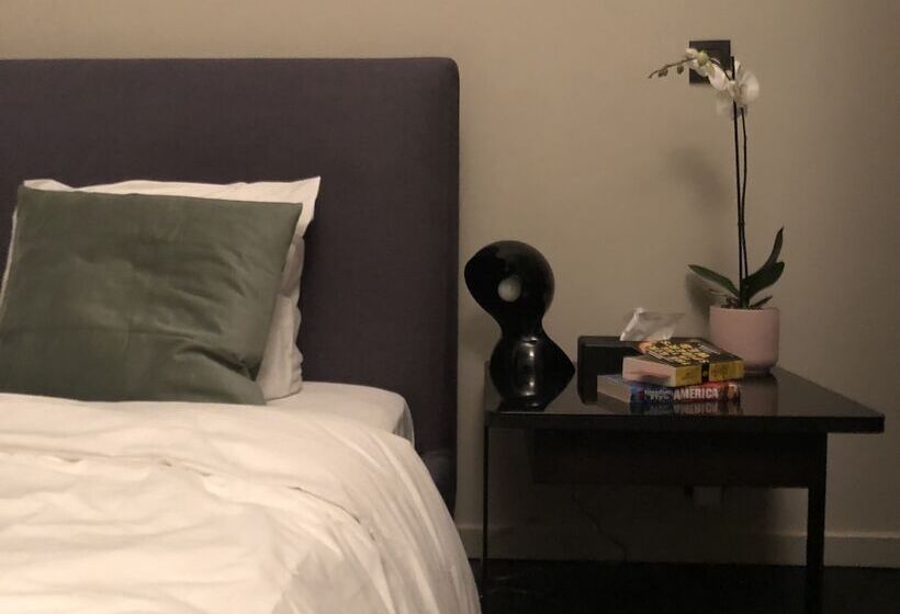 اتاق استاندارد, Museum Suites