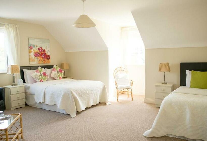 オーシャンビューのデラックストリプルルーム, Pairc Lodge