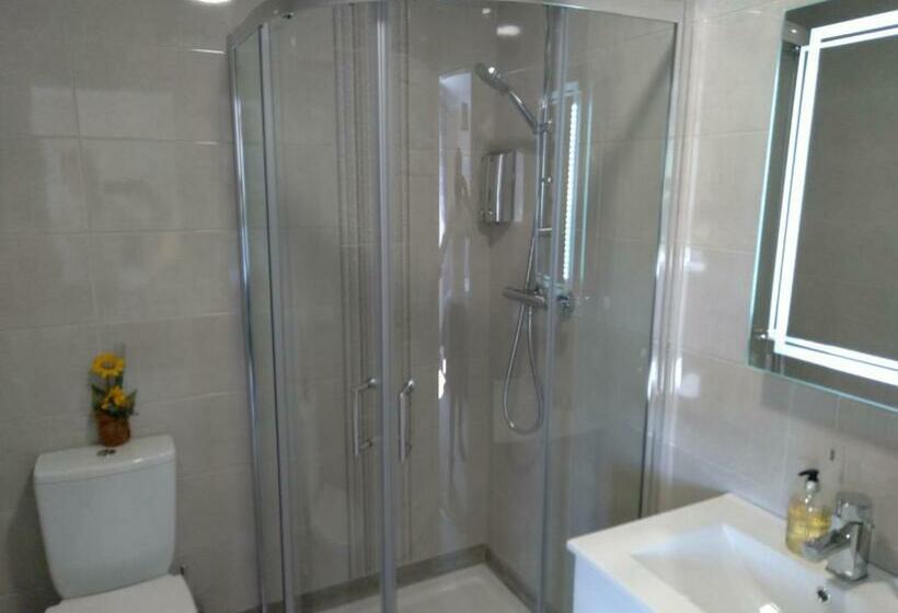 デラックスルーム, Pairc Lodge