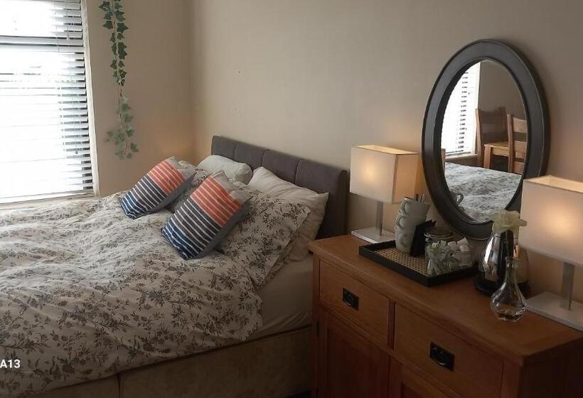 带海景的标准工作室, Relax At Safe Haven