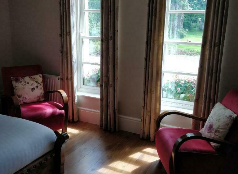 キングサイズベッドのデラックスルーム, Riversdale Country House