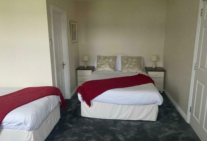 デラックスルーム, Suantrai Accommodation