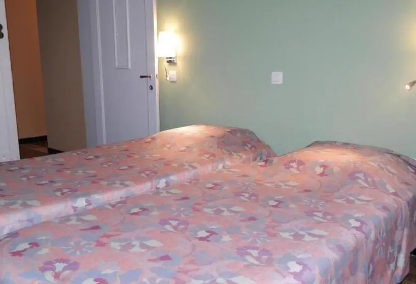 エコノミールーム, De Bonte Os Hotel & Tower