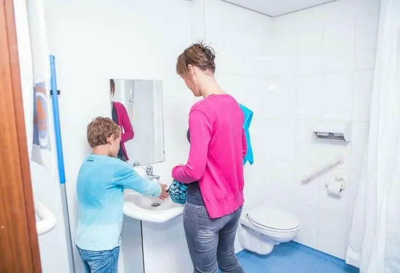 Standard Neljän Hengen Huone, Hostel Blauwput Leuven