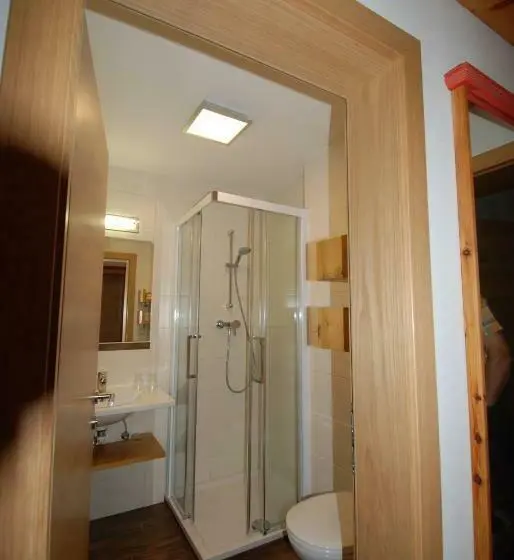 Standard-huone Parveke, Gasthof Käferhube