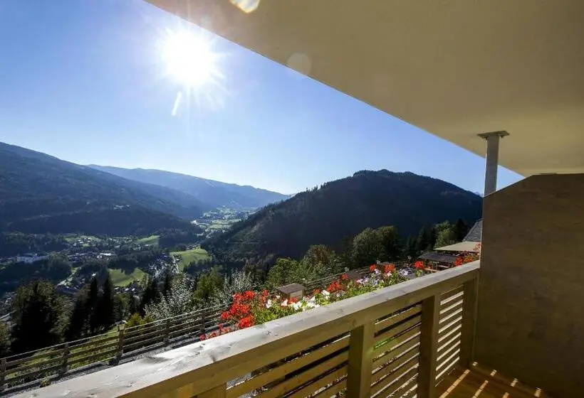 Perhehuone, Gasthof Käferhube