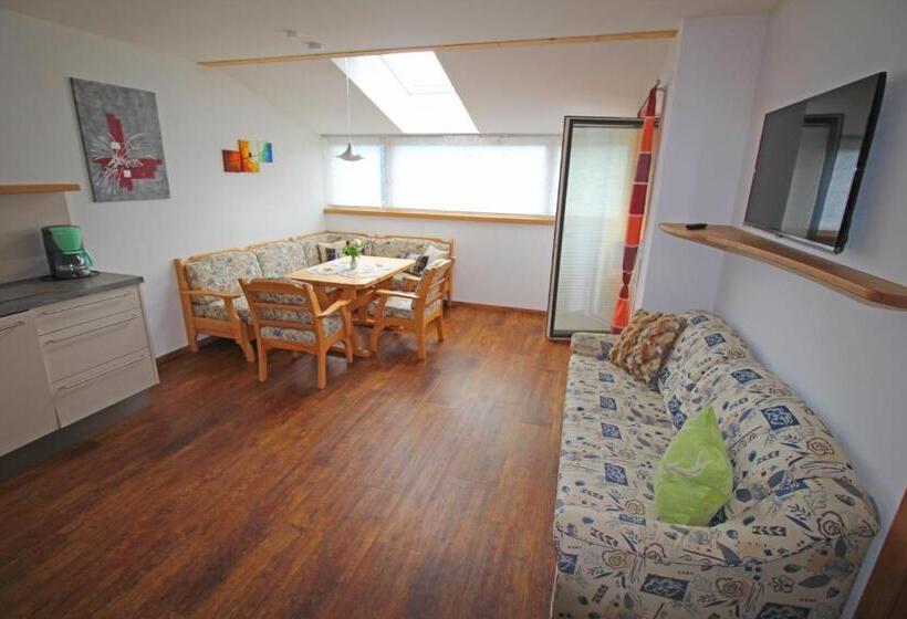 شقة غرفتين, Gasthof Käferhube